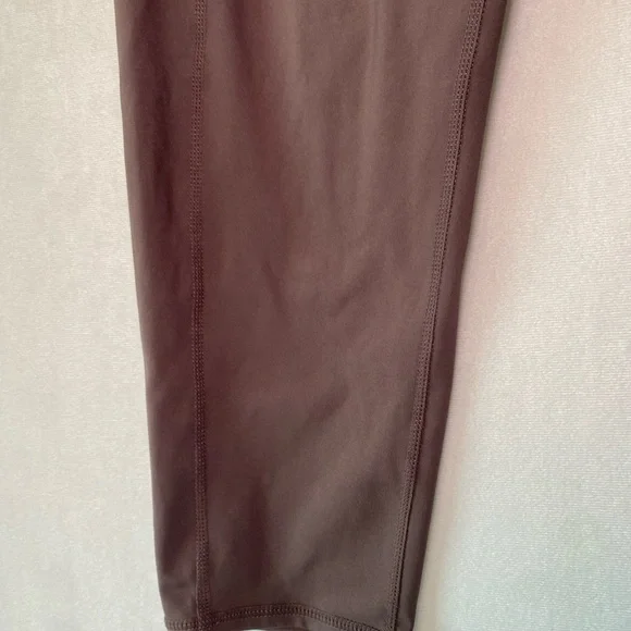 Free People Movement Cropped Capri Leggings Brown Large - Picture 2 of 10